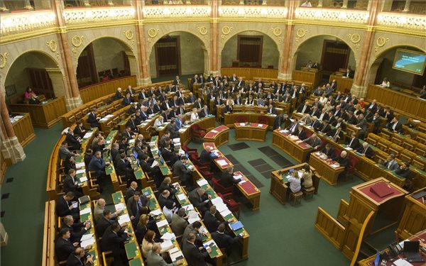 A 2019-es költségvetésről szavaznak a képviselők a héten
