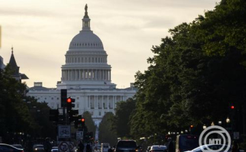 Újraindulhat az amerikai kormányzat működése, a Kongresszus elfogadta az átmeneti költségvetést